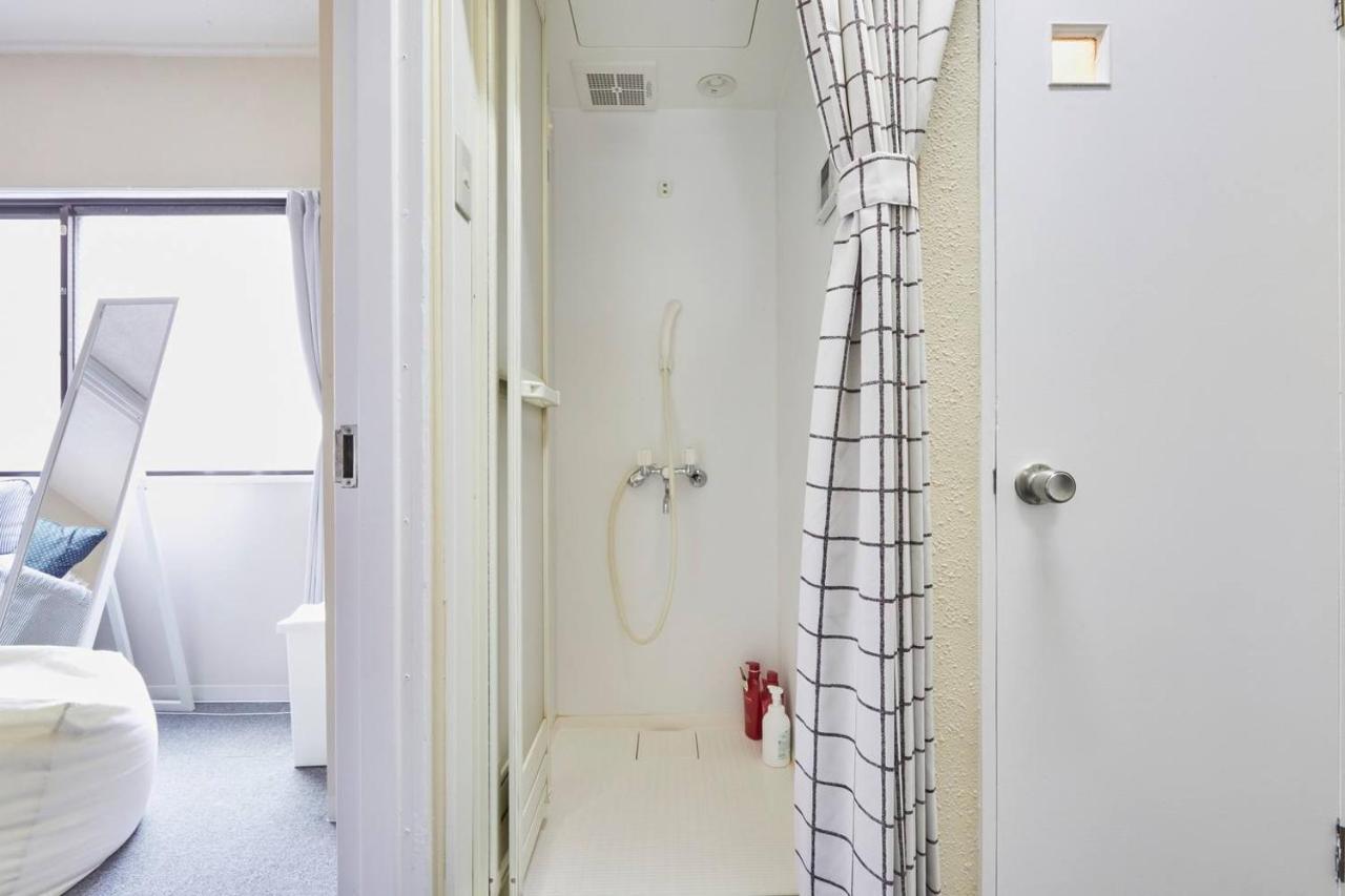 Tora Hotel Tokyo-Kitaueno 寅ホテル北上野 Bagian luar foto